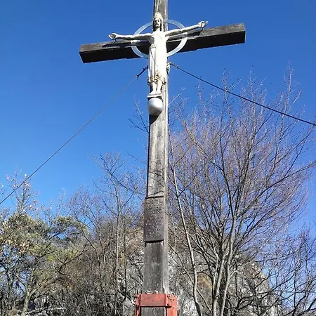 Gasthuis Na Kopitarjevi 3*