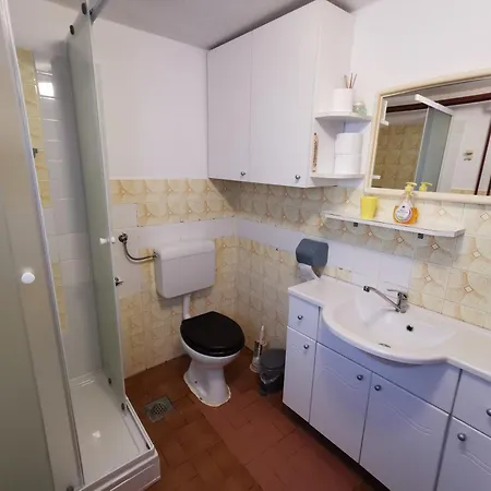 Na Kopitarjevi Gasthuis Laško