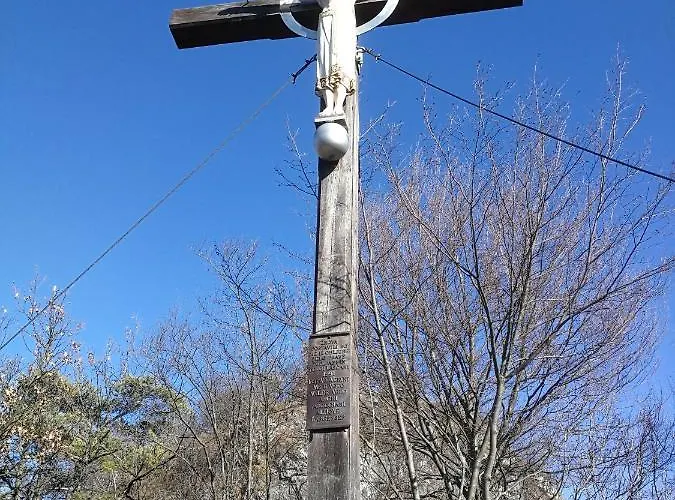 Πανσιόν Na Kopitarjevi 3*