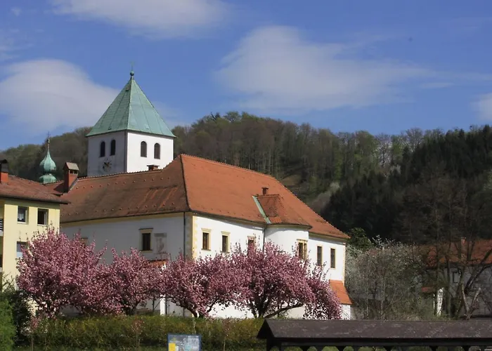 בית הארחה Na Kopitarjevi