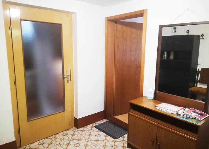 Na Kopitarjevi Πανσιόν