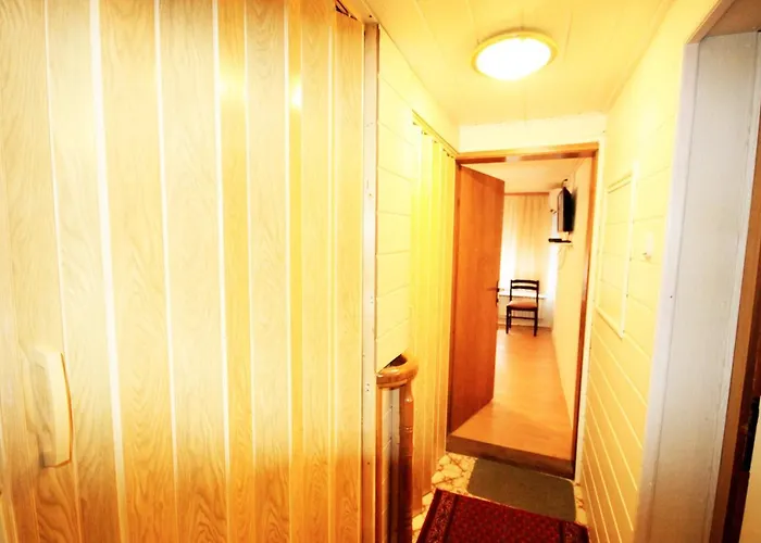 Na Kopitarjevi Πανσιόν Laško