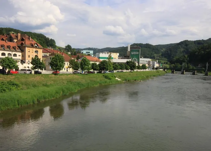 Na Kopitarjevi 3* Laško